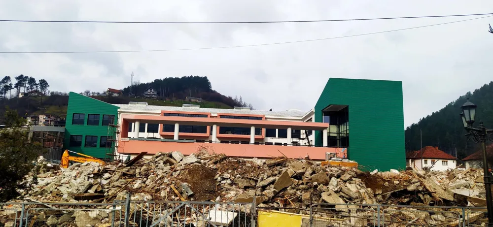 Bijelo Polje: &Scaron;kolu ru&scaron;e, a za deponovanje &scaron;uta niјe određena lokaciјa