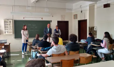 Ученици у СМШ Младост