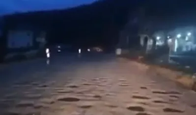 Rožaje rupe na putu