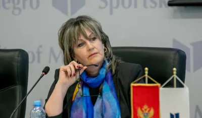 Професорица Рајка Глушица