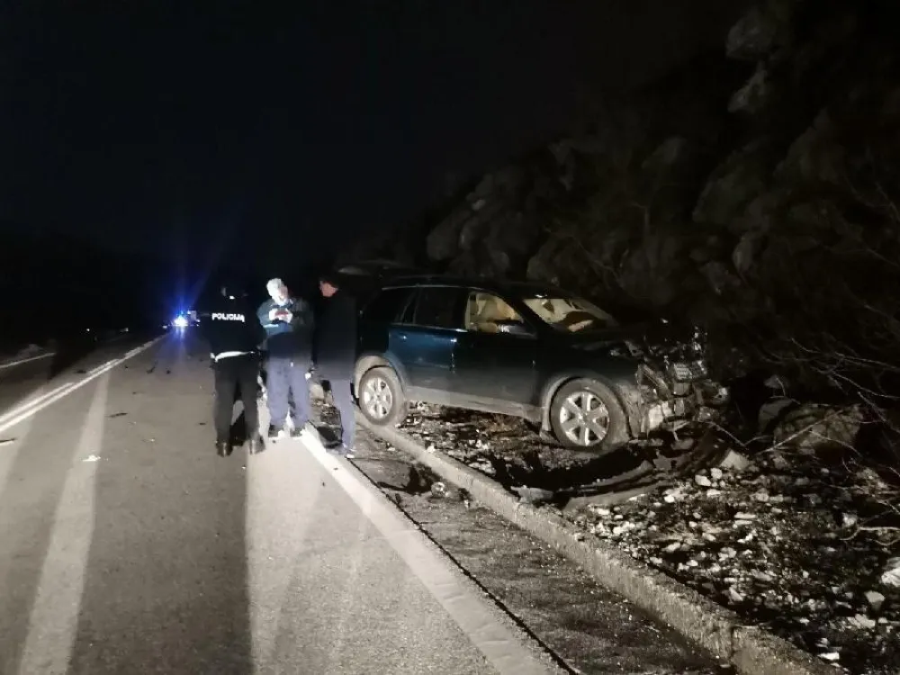 Udes na putu Nik&scaron;ić-Podgorica: Vi&scaron;e osoba povrijeđeno