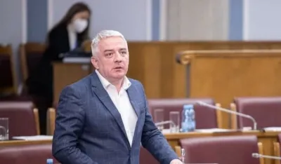 Јован Вучуровић