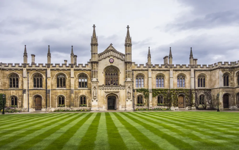 Prestižni britanski univerzitet Kembridž