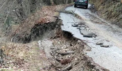 (FOTO) Dobrinje odsječeno od civilizacije