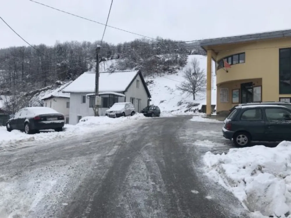 Лед на путевима у Бихору