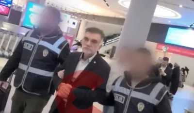 Хапшење Џокшуна на аеродрому