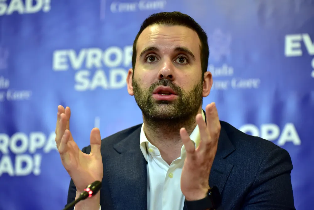 "Evropa sad" priložila dokumentaciju: Spajić ispunjava uslove za predsjedničku kandidaturu