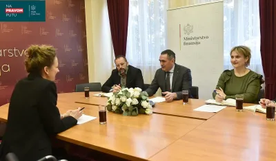 Damjanović sa članicom borda direktora Evropske banke: Aktuelno 40 projekata