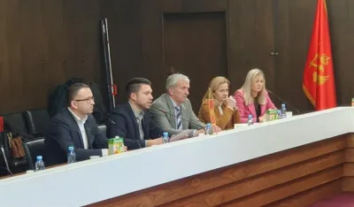 Са прес конференције