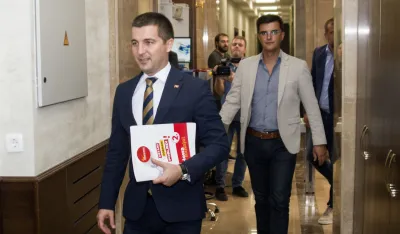 sastanak parlamentarne vecine