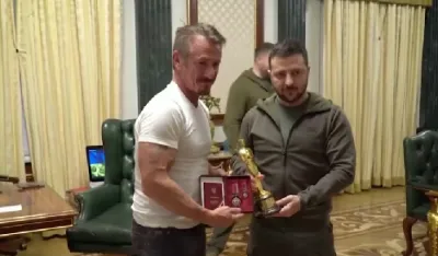 &Scaron;on Pen poklonio Oskar Zelenskom
