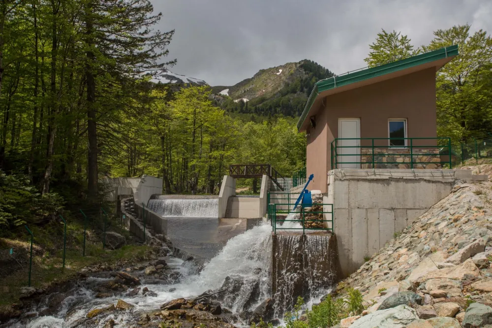 mhe jezerstica hidroenergija montenegro mini hidroelektrana berane