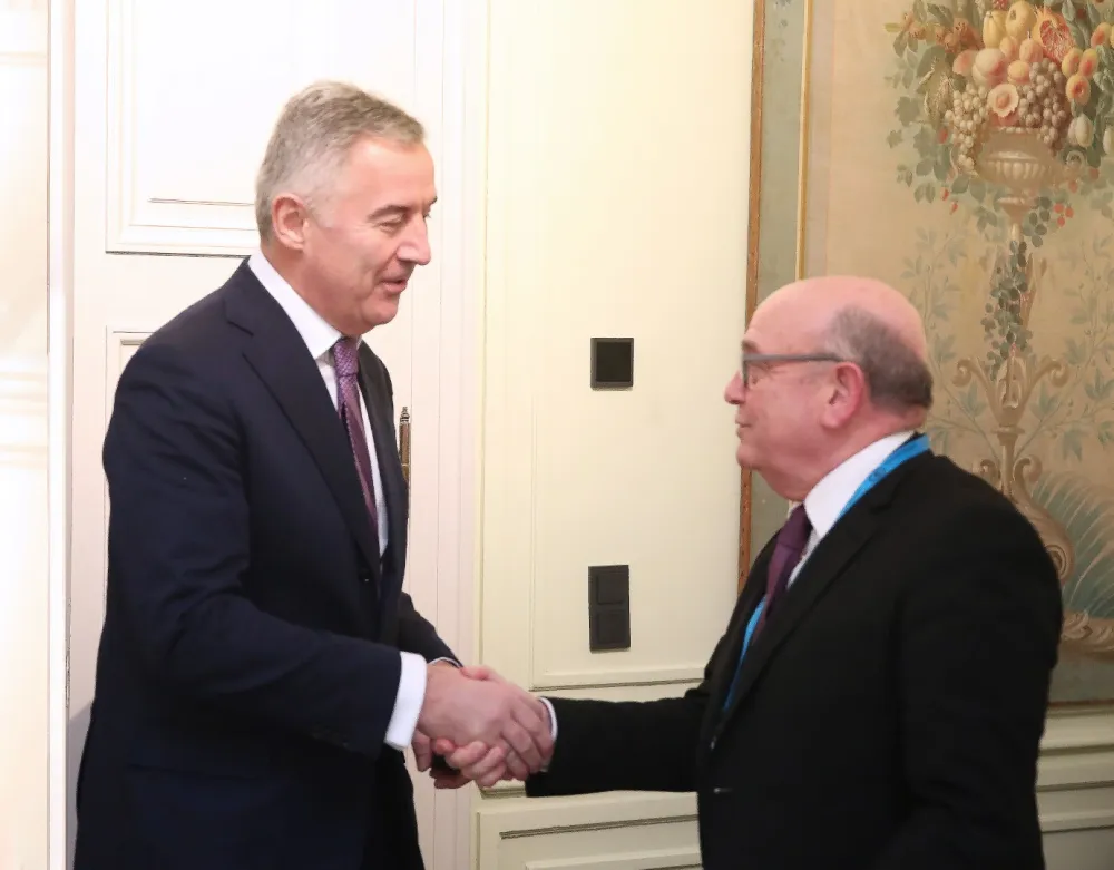 Milo Đukanović i Stjuart Pič