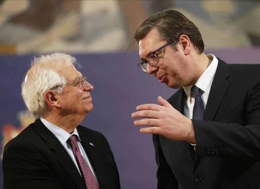 Борељ и Вучић