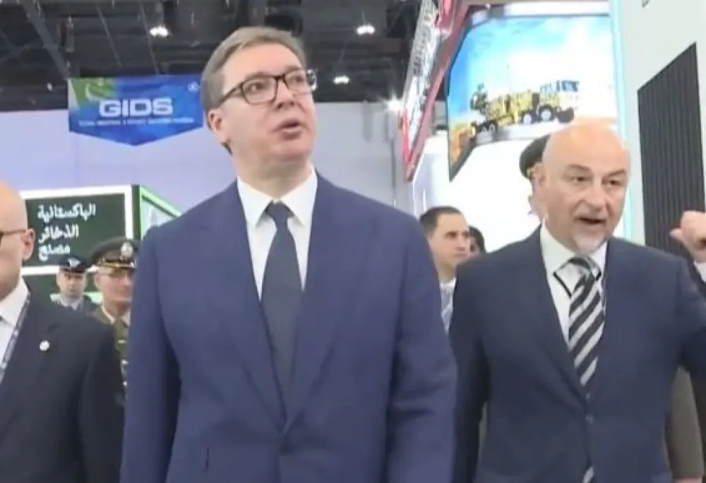 Vučić na sajmu u Abu Dabiju. Screenshot