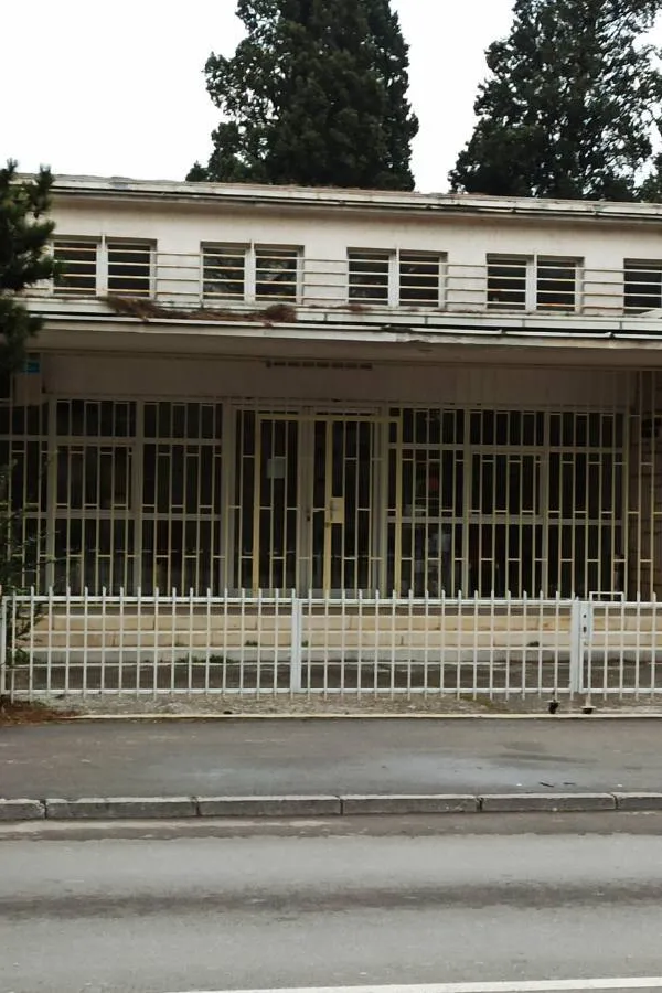 Умјетнички павиљон, галеријски простор УЛУЦГ