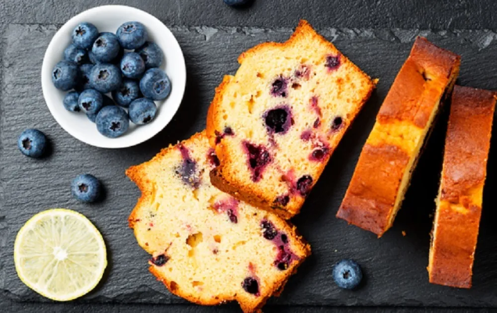 Kolač od limuna i borovnica