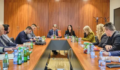 sastanak ibrahimovica sa direktorima zeljeznickih preduzeca