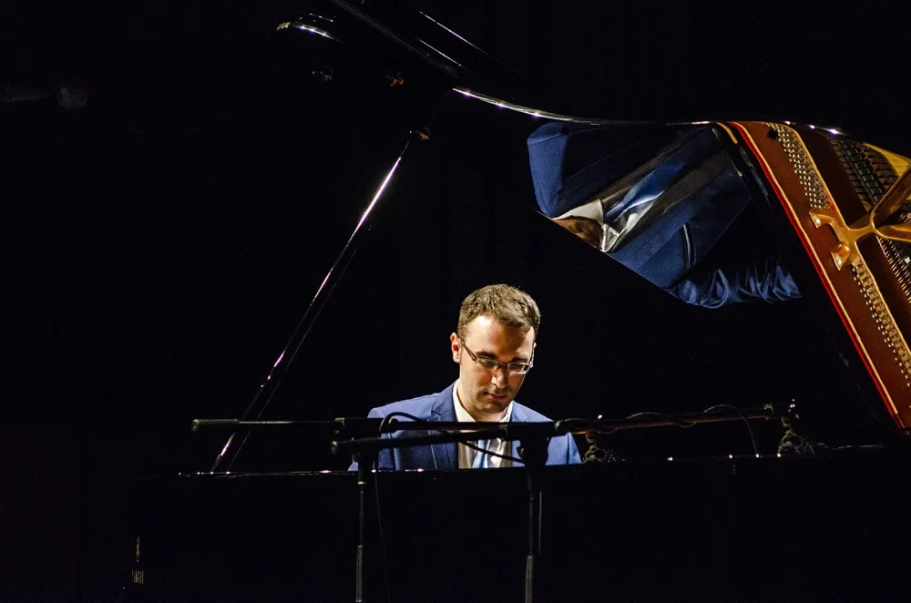 Kovač: Pu&scaron;tam muziku da me vodi do naslova dјela