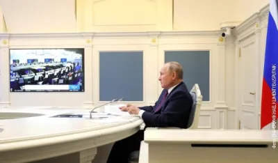 Путин се обратио путем видео-линка