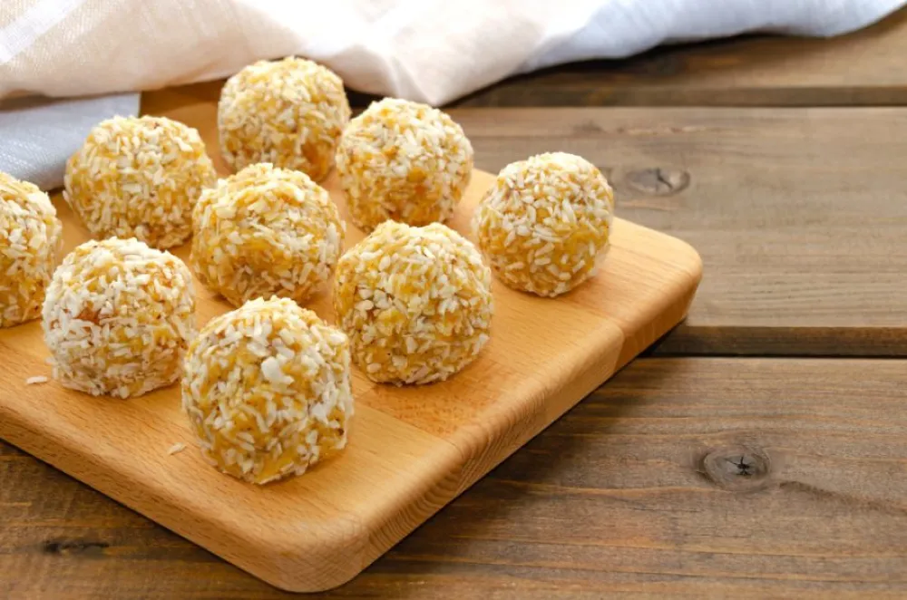 Voćne kuglice sa bademima