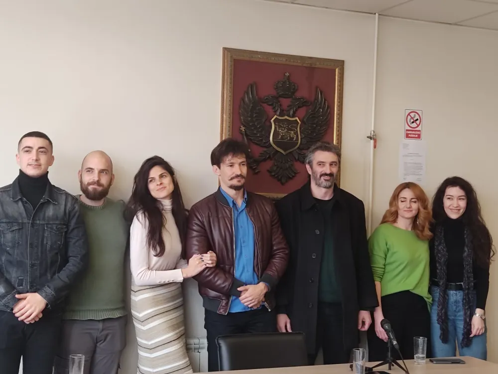 Пресс конфернција представе "Бајка о елекрицитету"