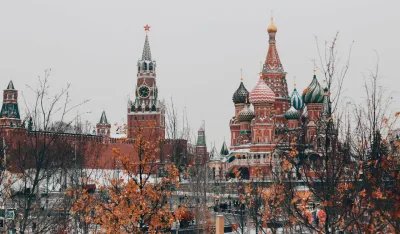 Photo by Michael Parulava on Unsplash (moskva)