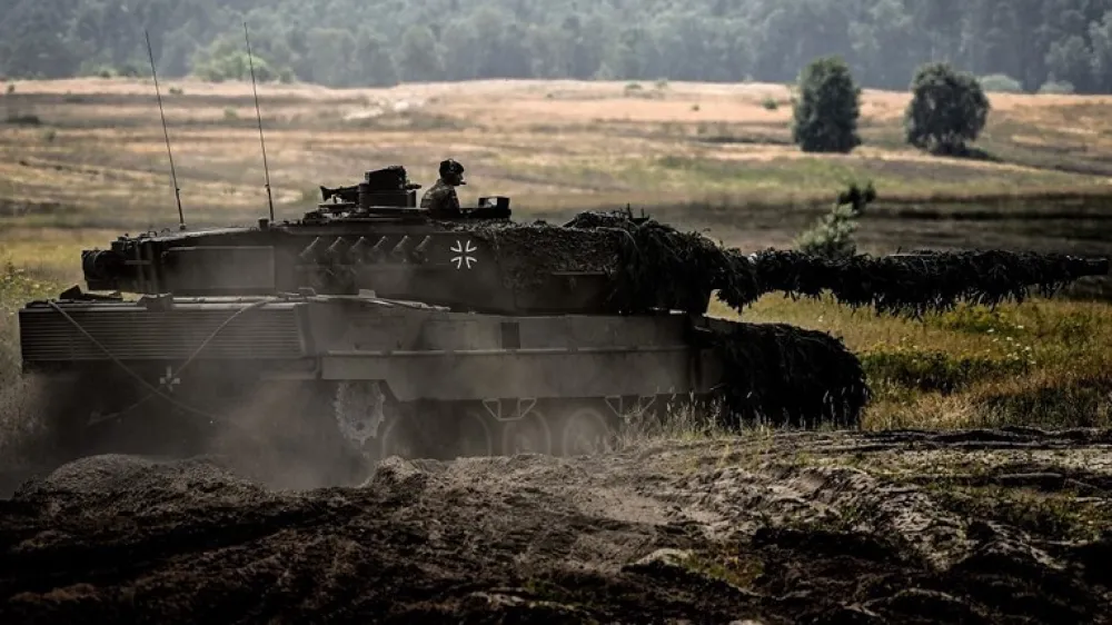 Tenk "leopard 2"
