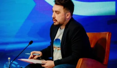  Дарвин Мурић