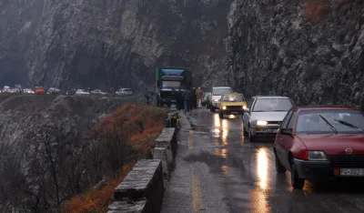 Januar 2007 Saobracajna nesreca na auto putu Podgorica Beograd<br>udes sudar saobracajka<br>Sudar Platije