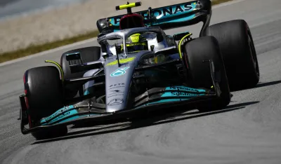 Луис Хамилтон