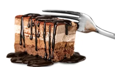 Kolač od dvije vrste čokolade