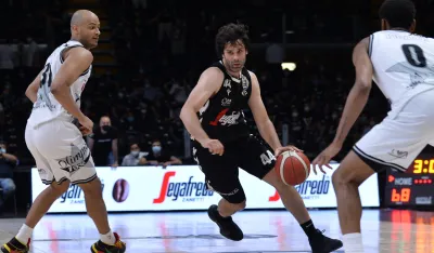 Milo&scaron; Teodosić