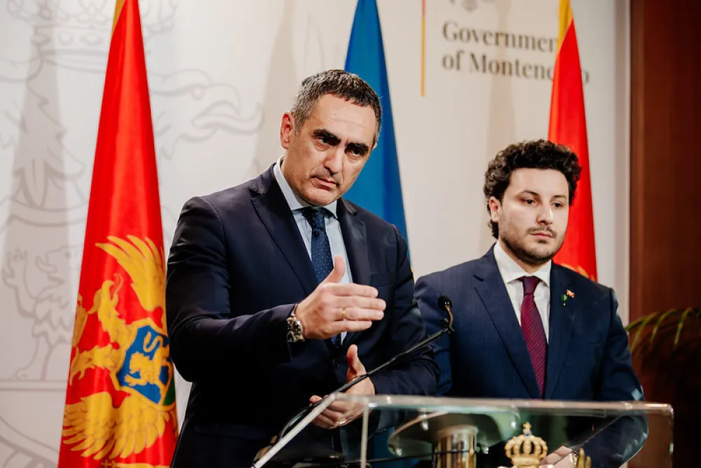 Усклађивање три пута и наредне године