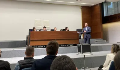 Dragan Zelić tokom obuke za članove op&scaron;tinskih izbornih komisija 