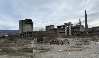 (FOTO) Užasne slike opljačkane i devastirane industrijske zone u Beranama