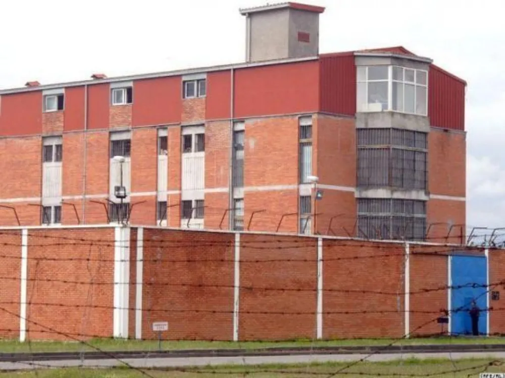 Pretresi u Istražnom zatvoru: Policija kontrolisala "kavčane"