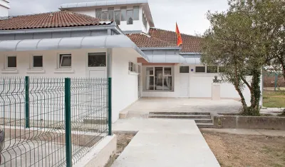 Osnovci iz Igala ići će u &scaron;kolu u Sutorini
