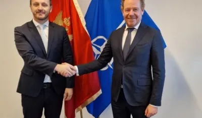 Dukaj u sjedi&scaron;tu NATO-a