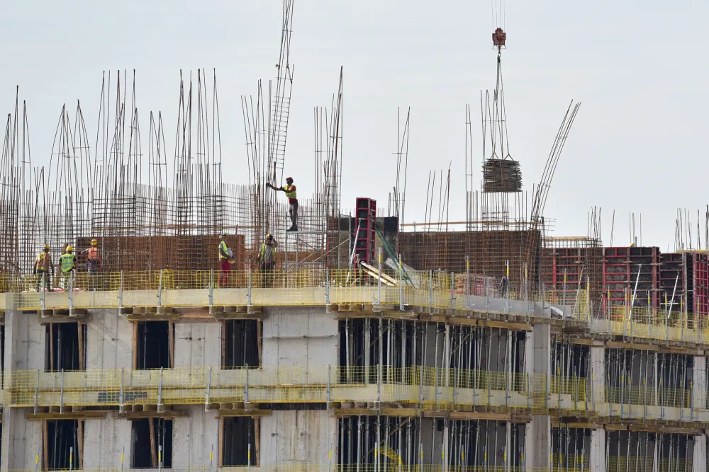 Gradjevina, Radnici, Zgrade, Gradjevinci, Radnici, Izgradnja, Gradnja, Novogradnja, Naselje, Naselja, Radnici na gradjevini, 