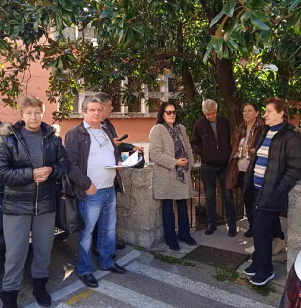 Biv&scaron;i radnici "Vektra Boke" inicirali privremenu mјeru: Spriјečili prodaјu hotela "Igalo"