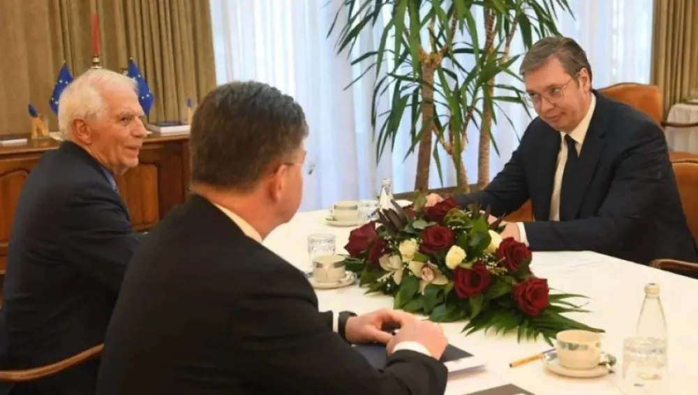 Žozep Borelj, Miroslav Lajčak i Aleksandar Vučić