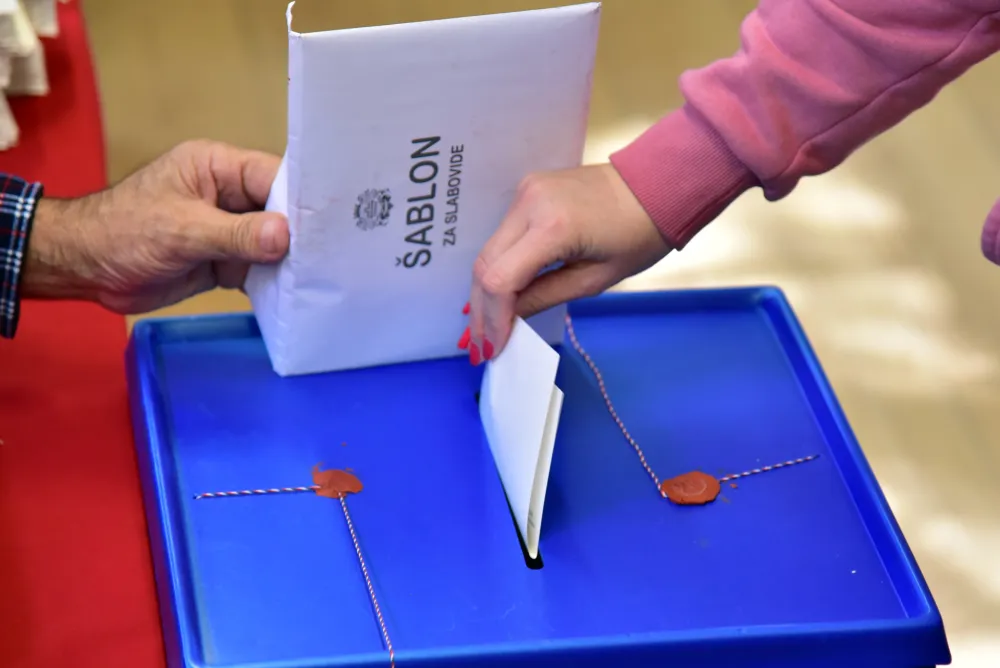 Predsjednicki izbori 2023, glasanje, izbori, kutije, glasacke kutije, glasacki listici