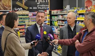 (VIDEO) Đurović: Privreda je uvijek bila tu kad je te&scaron;ko, nema potrebe da građani gomilaju zalihe