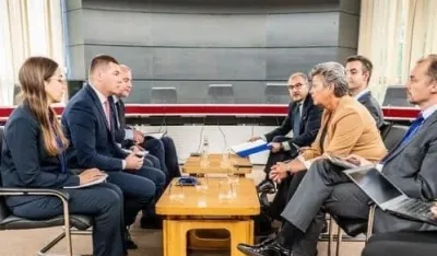 Adžić na sastanku