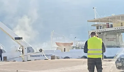 Požar na trajektu "30. avgust"