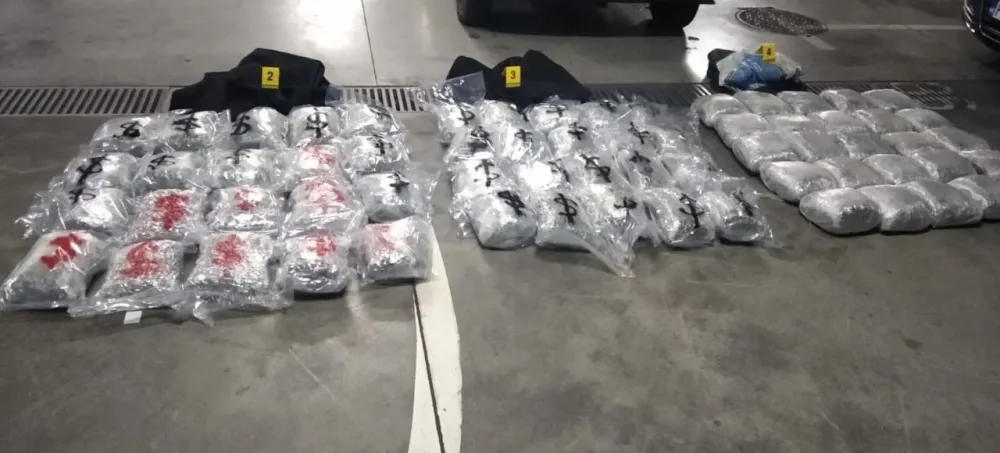 Uhap&scaron;ene tri osobe: &Scaron;vercovano 17 kilograma kanabisa prema Crnoj Gori