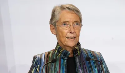 Елизабет Борн