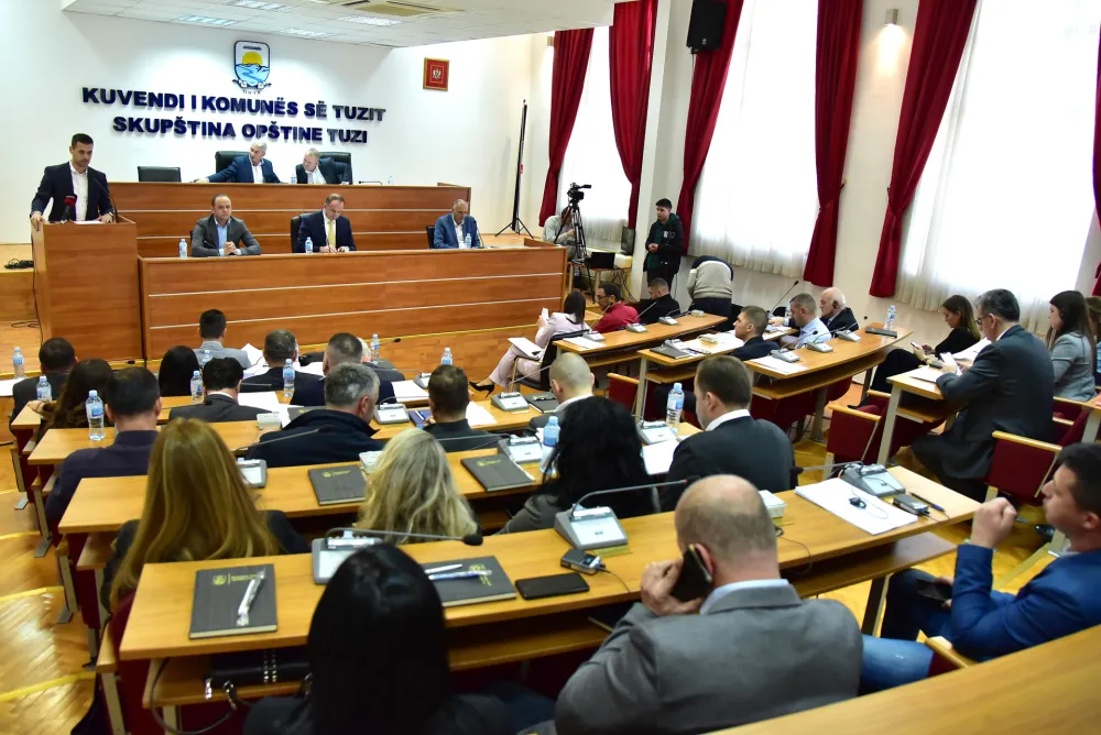 Danas konstitutivna sјednica SO Tuzi: Ferhat Dino&scaron;a odustao od mјesta predsјednika