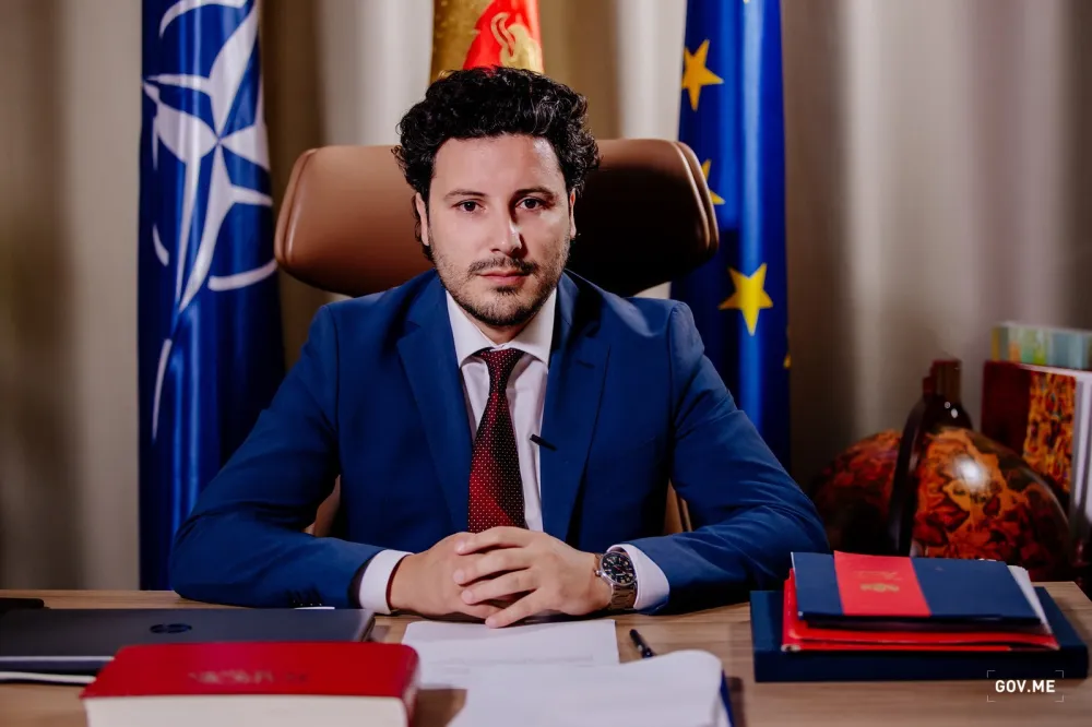 Abazović na poziv Bajdena sjutra učestvuje na online Samitu za demokratiju